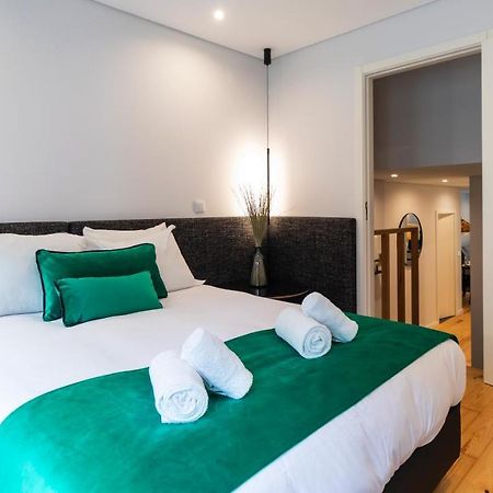 Premium 2Br Flat Near Santa Catarina By Lovelystay OOporto Extérieur photo