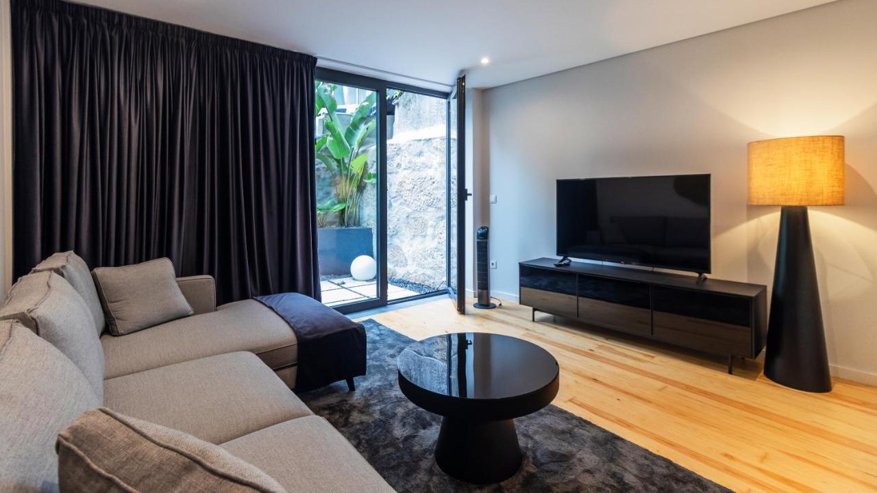 Premium 2Br Flat Near Santa Catarina By Lovelystay OOporto Extérieur photo