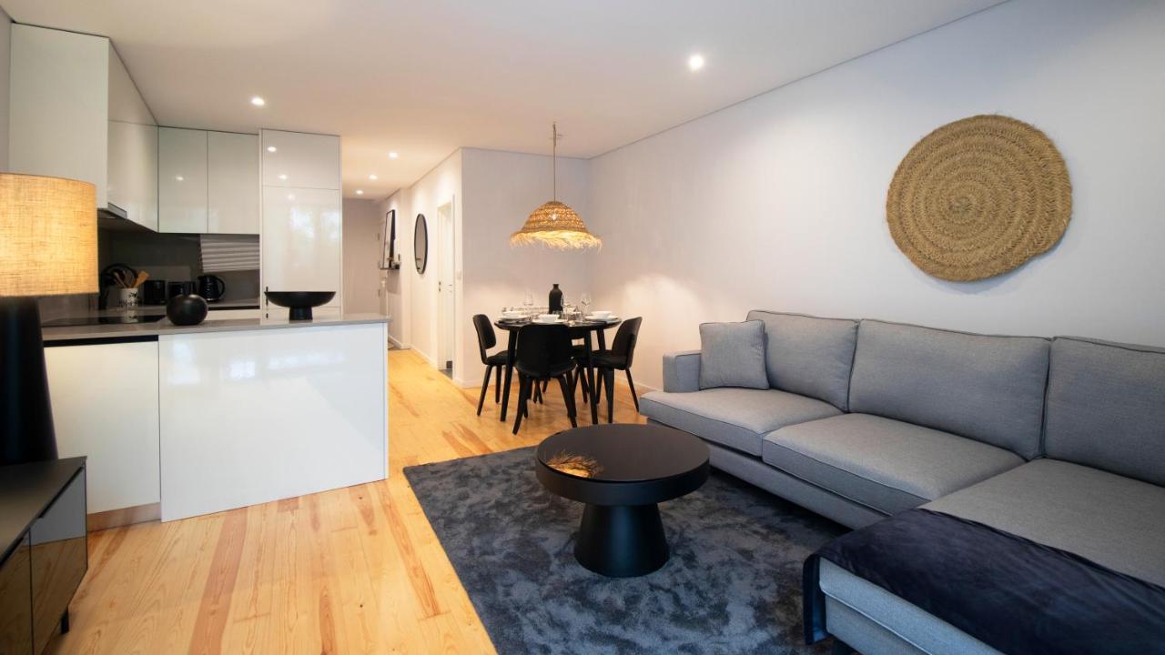 Premium 2Br Flat Near Santa Catarina By Lovelystay OOporto Extérieur photo